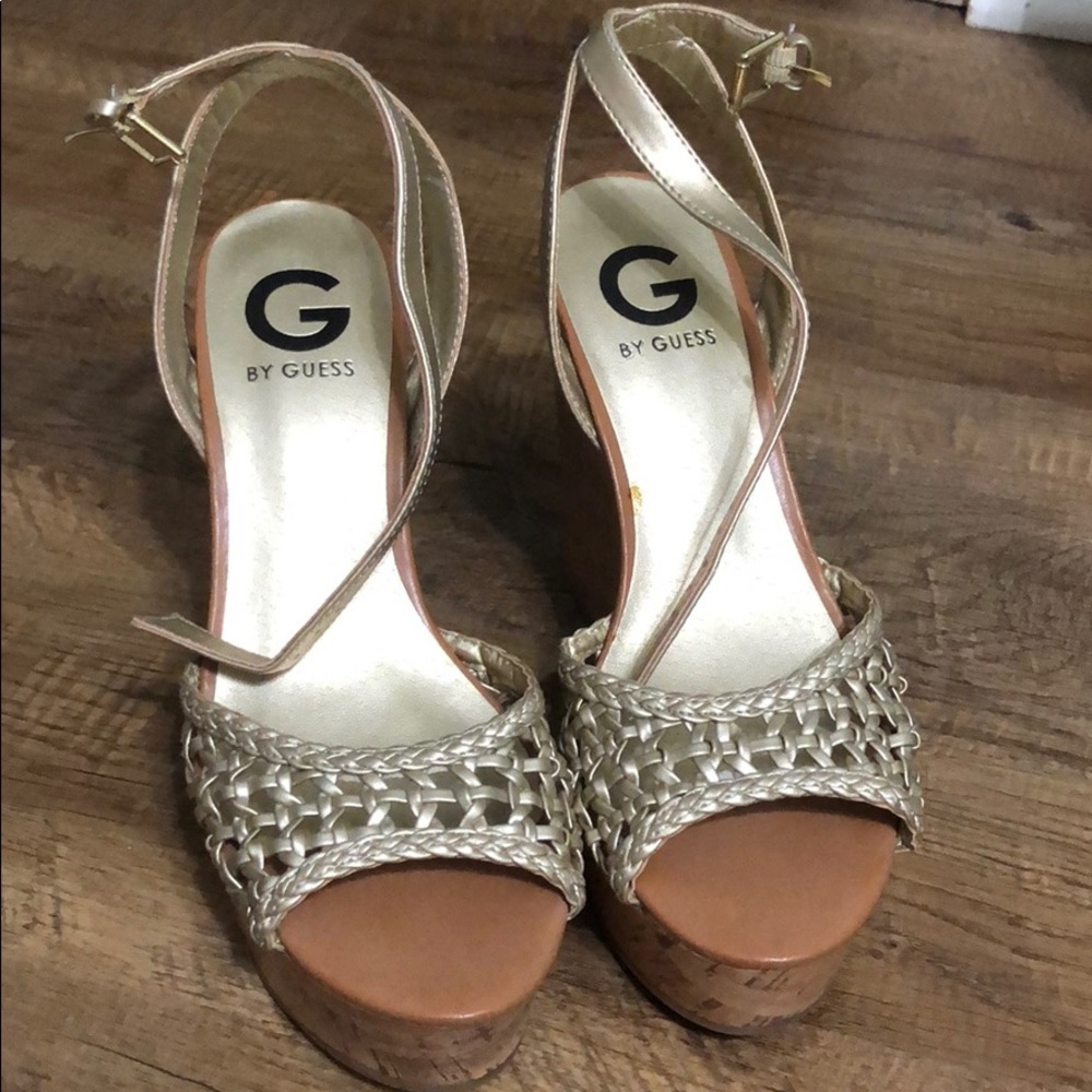 Gold wedges